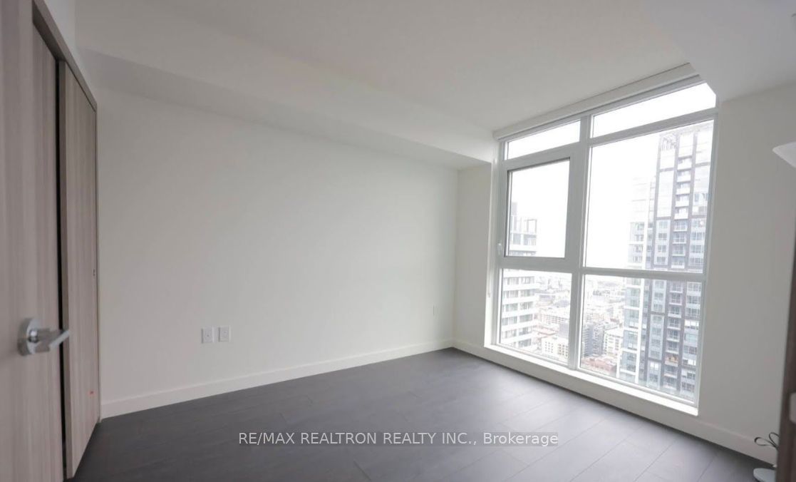 Additional image 5 of 4810-38 Widmer Street, Toronto, ON, M5V 0P7