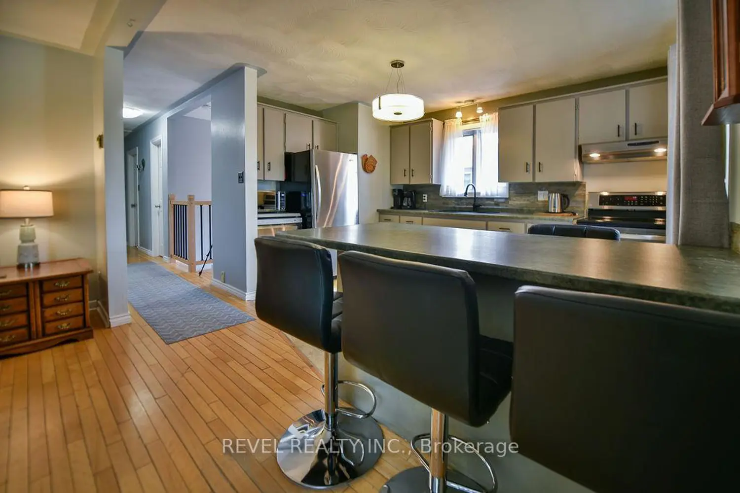 Additional image 5 of 100 Brock Avenue