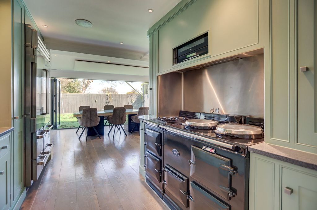 Additional image 8 of 5 bed detached house to rentDyke Road Avenue, Brighton BN1