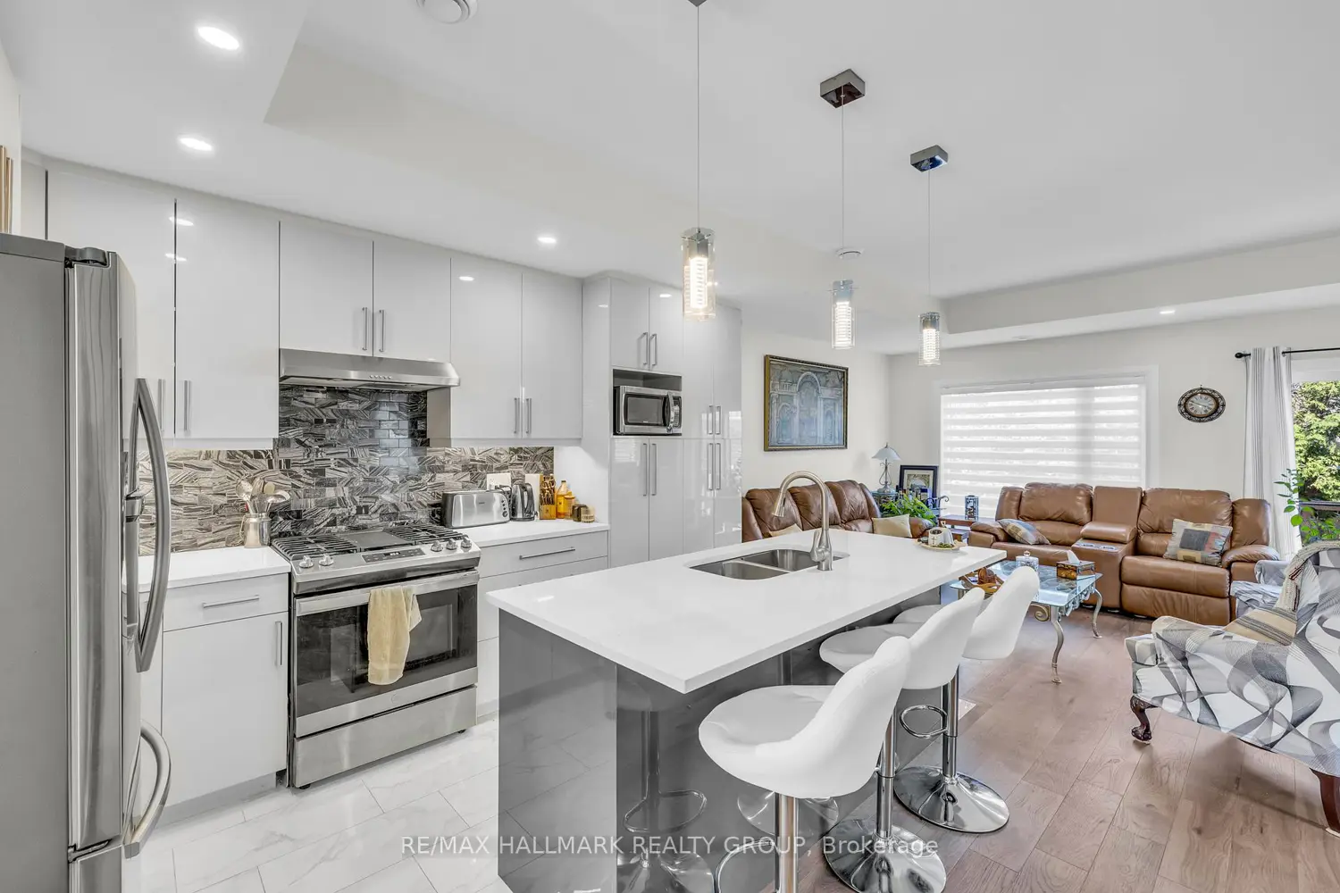 Additional image 4 of 165 Longpre Street