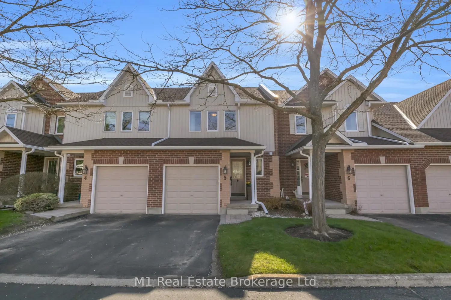 39 Ptarmigan Drive 5 photo 2