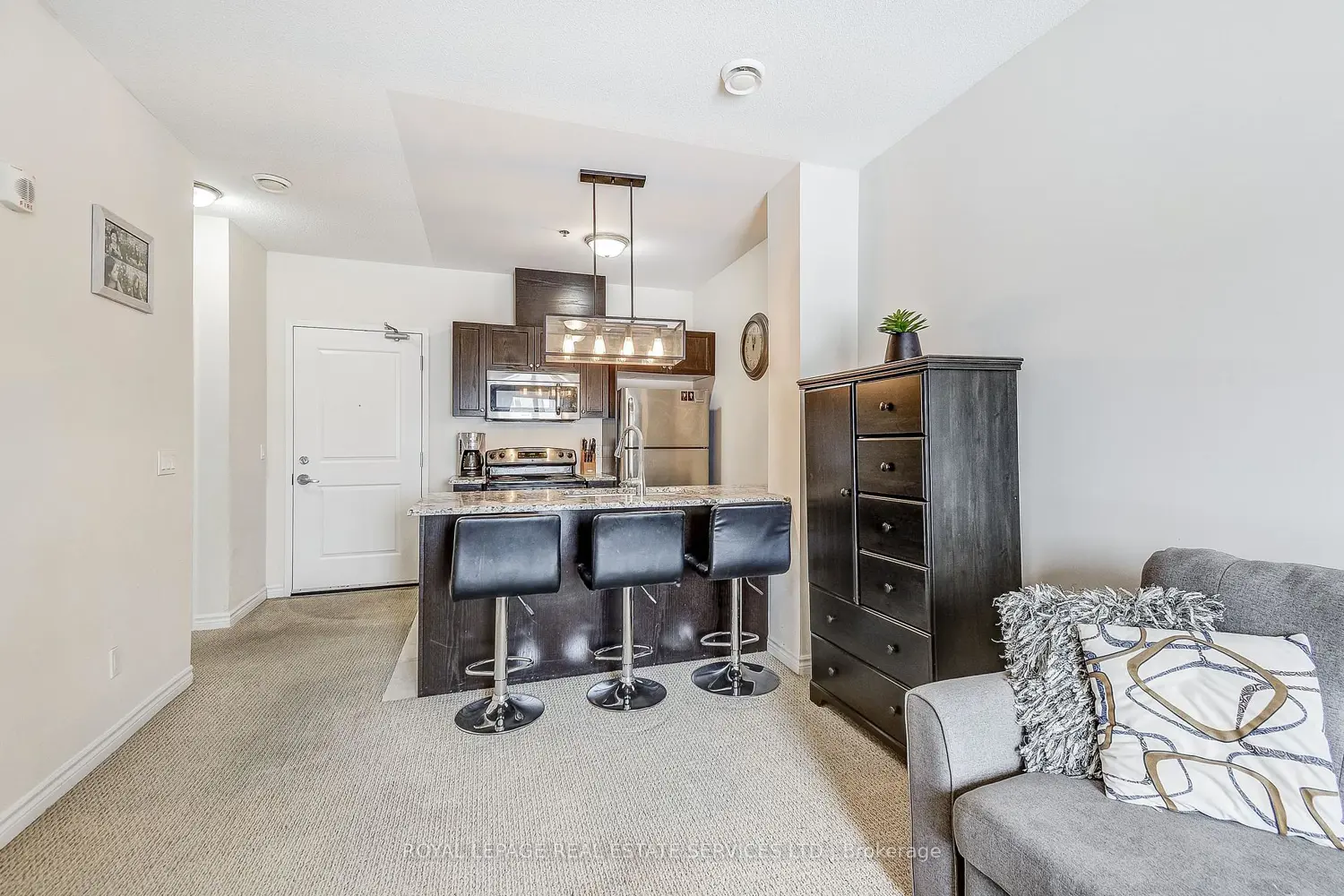 Additional image 10 of 1360 Costigan Road 211