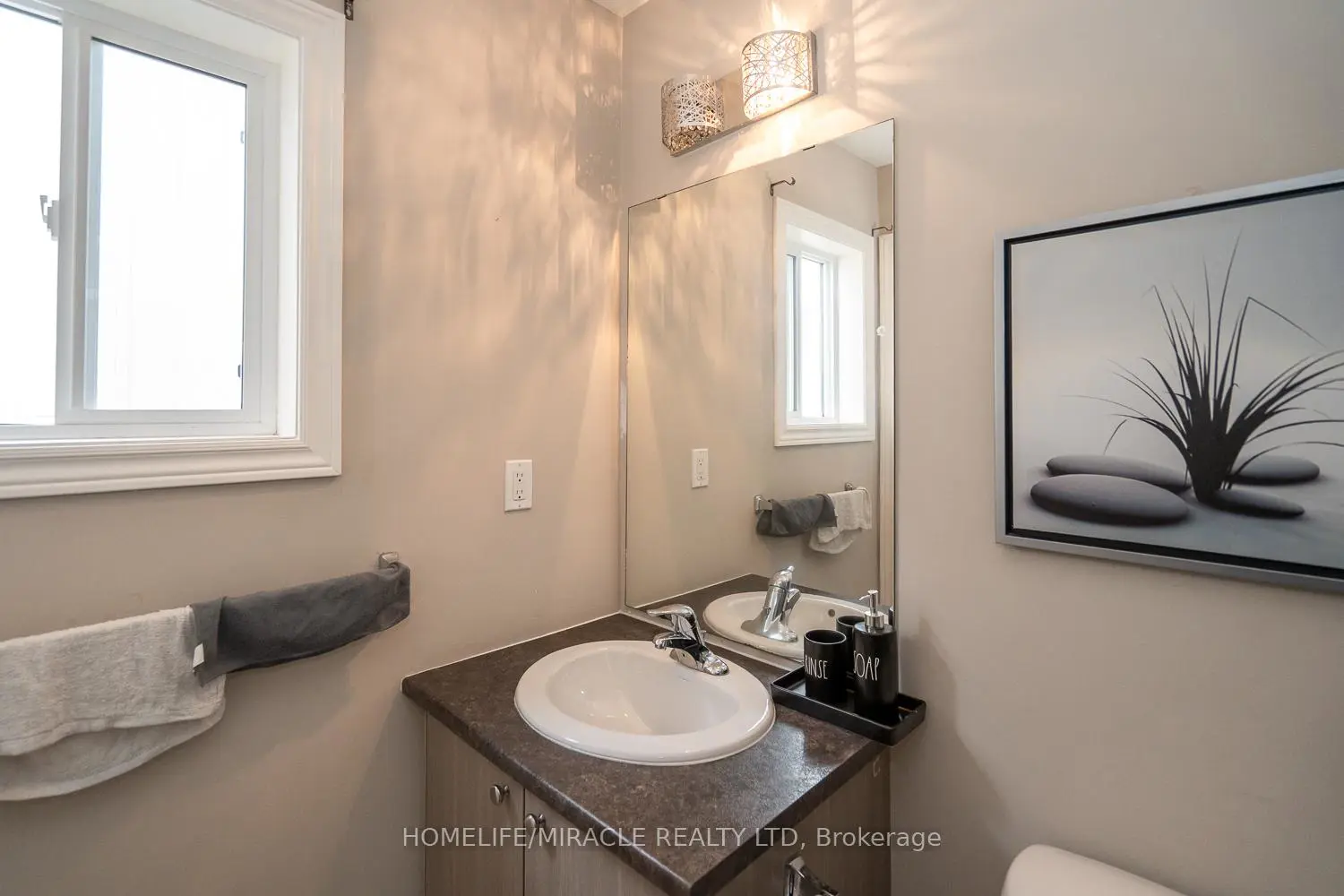 Additional image 20 of 547 Wansbrough Way