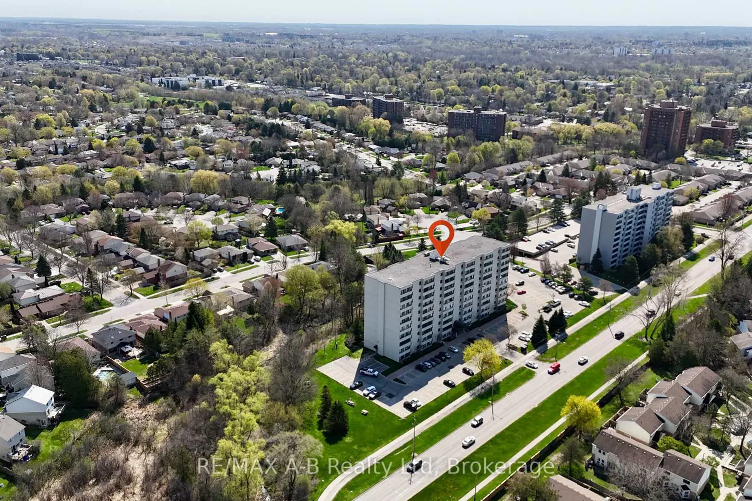 Additional image 19 of 1600 Adelaide Street 301