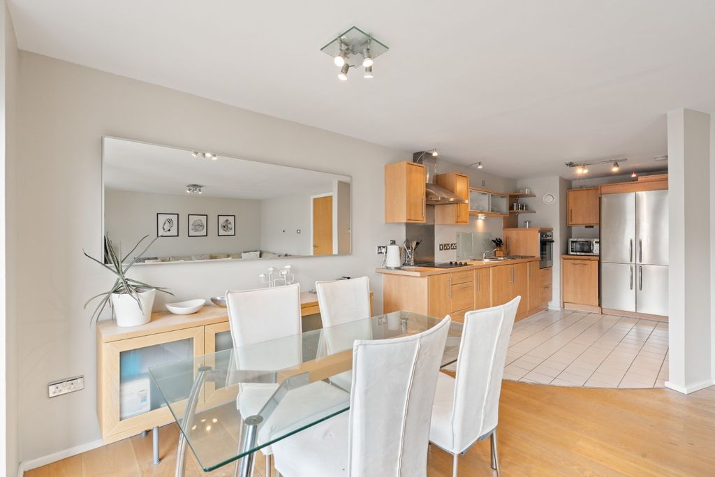 Additional image 14 of 2 bed flat to rentBreadalbane Street, Leith, Edinburgh EH6