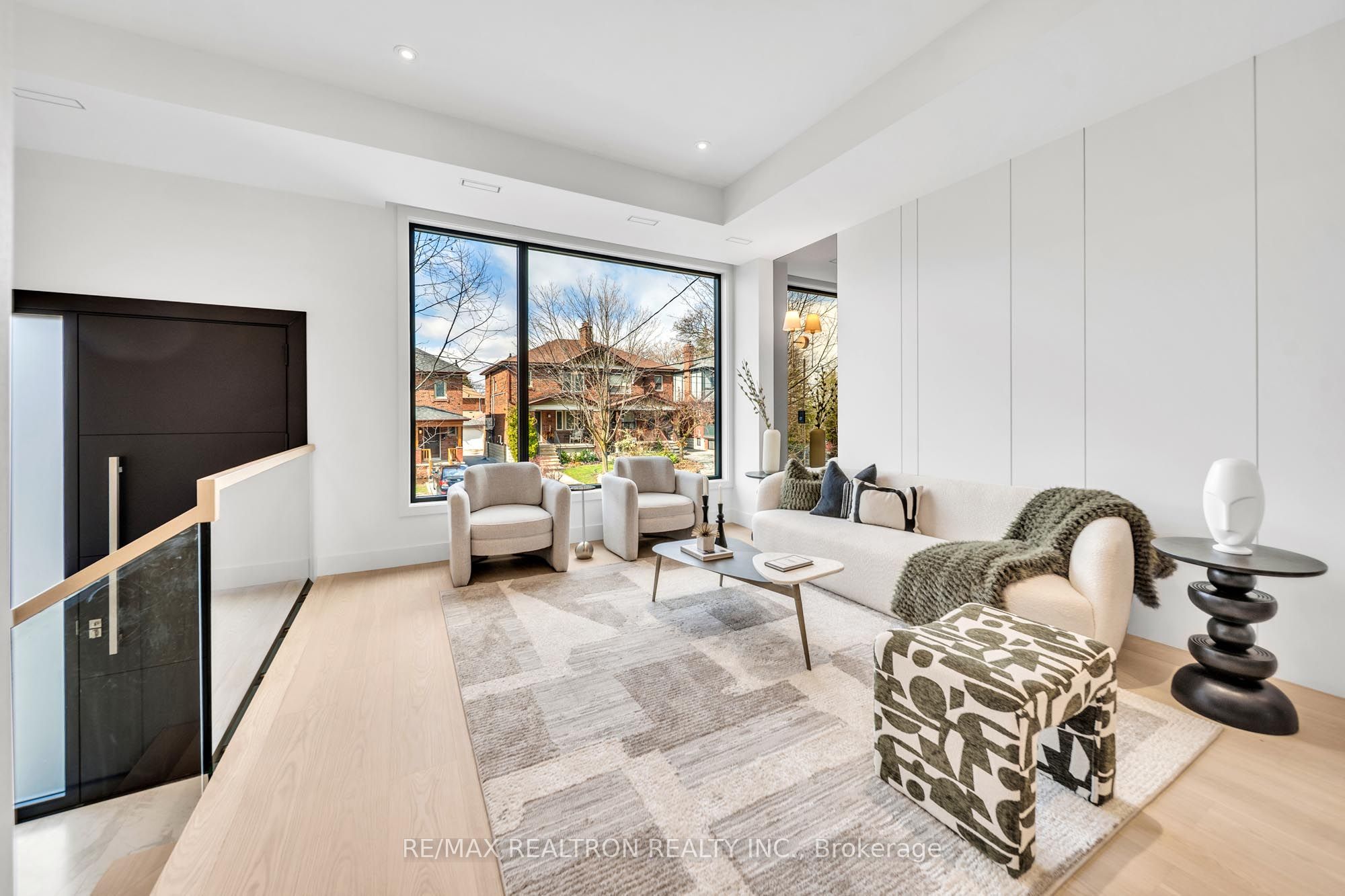 Additional image 6 of 315 Arlington Avenue, Toronto, ON, M6C 2Z8
