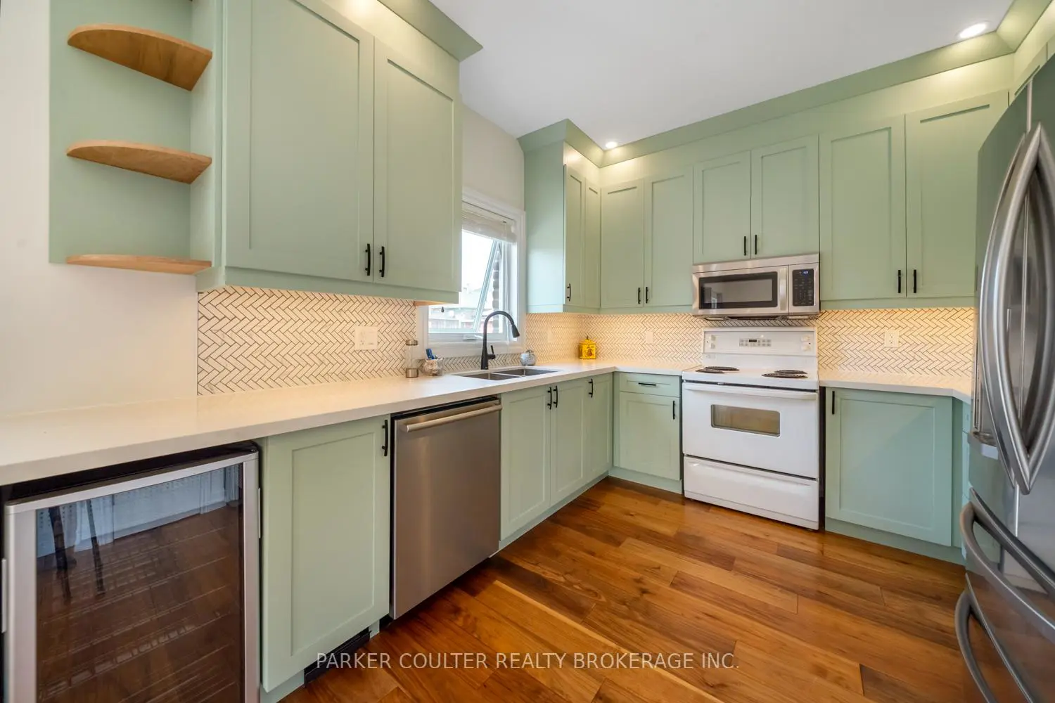 Additional image 4 of 151 Raymond Crescent