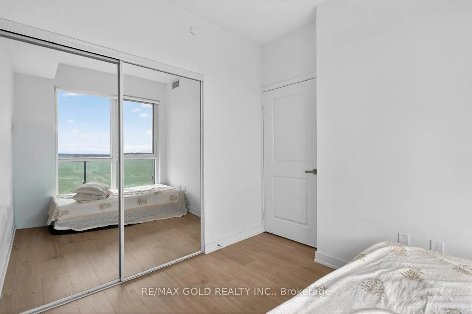 Additional image 9 of 8 Nahani Way 2508