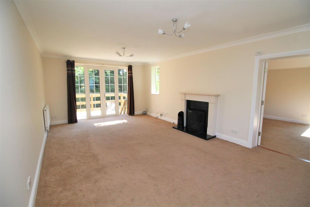 Additional image 6 of 5 bed detached house to rentWhite Hart Wood, Sevenoaks TN13