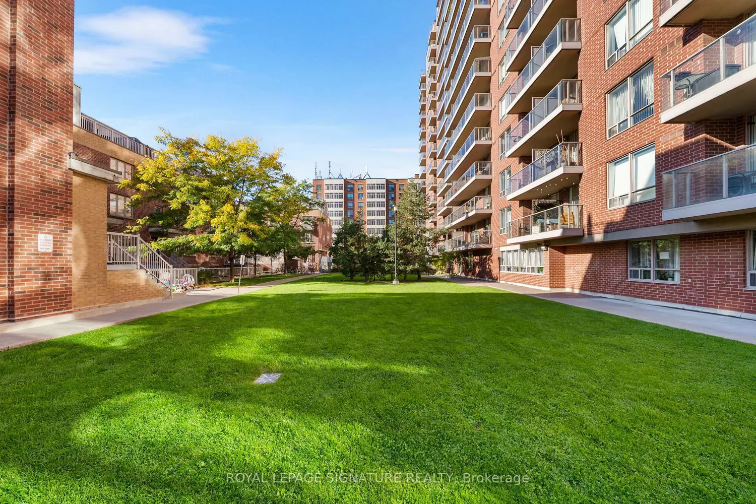 Additional image 20 of 1369 Bloor Street 1402