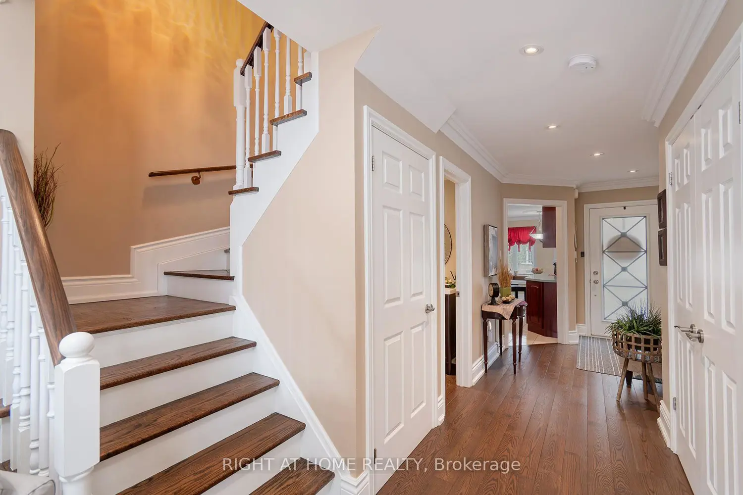 Additional image 10 of 104 Pinedale Gate