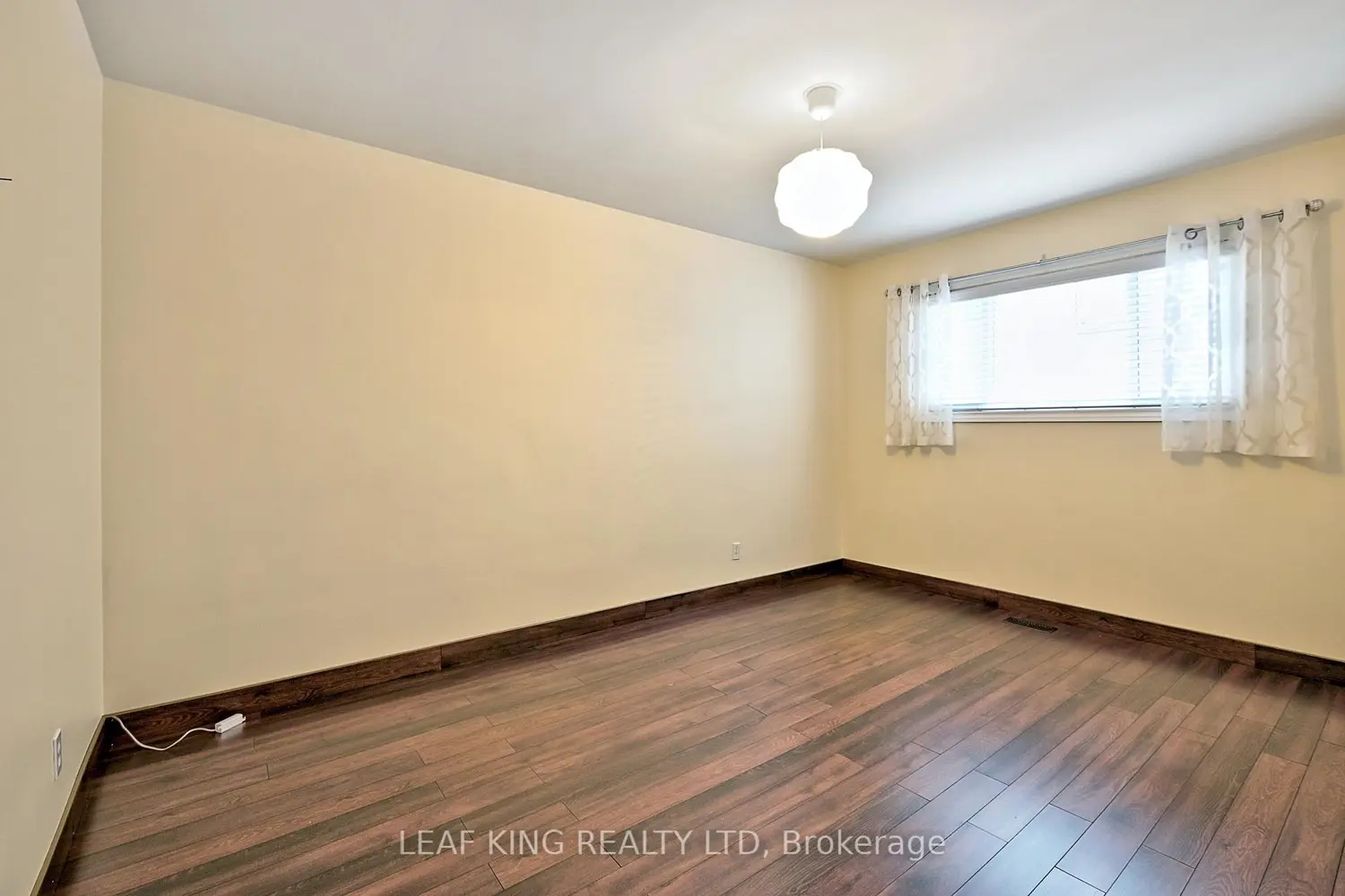Additional image 16 of 1476 Barton Street