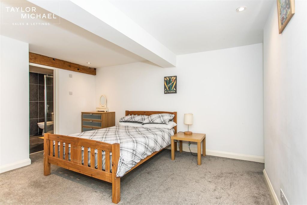 Additional image 16 of 4 bed flat to rentSt. Georges Road, Brighton BN2