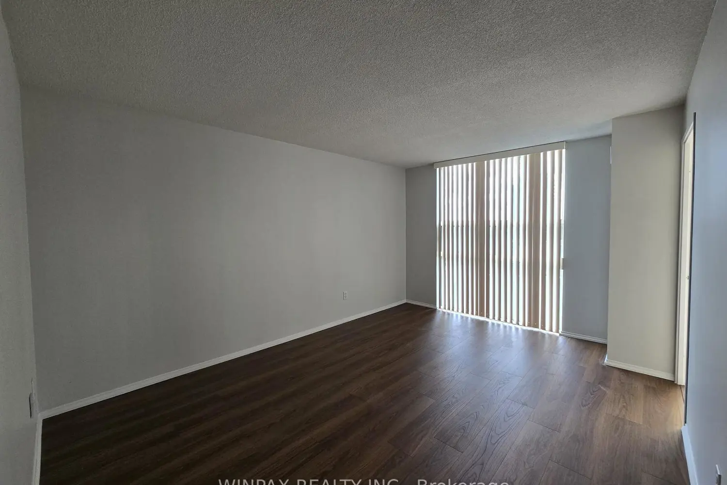Additional image 11 of 20 Harding Boulevard 1202