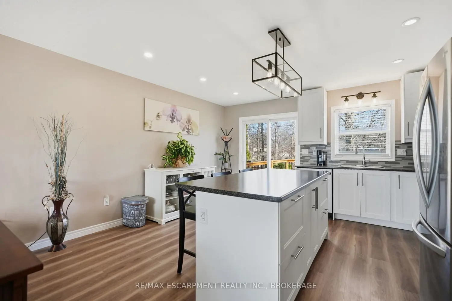 Additional image 7 of 3148 Jewell Avenue
