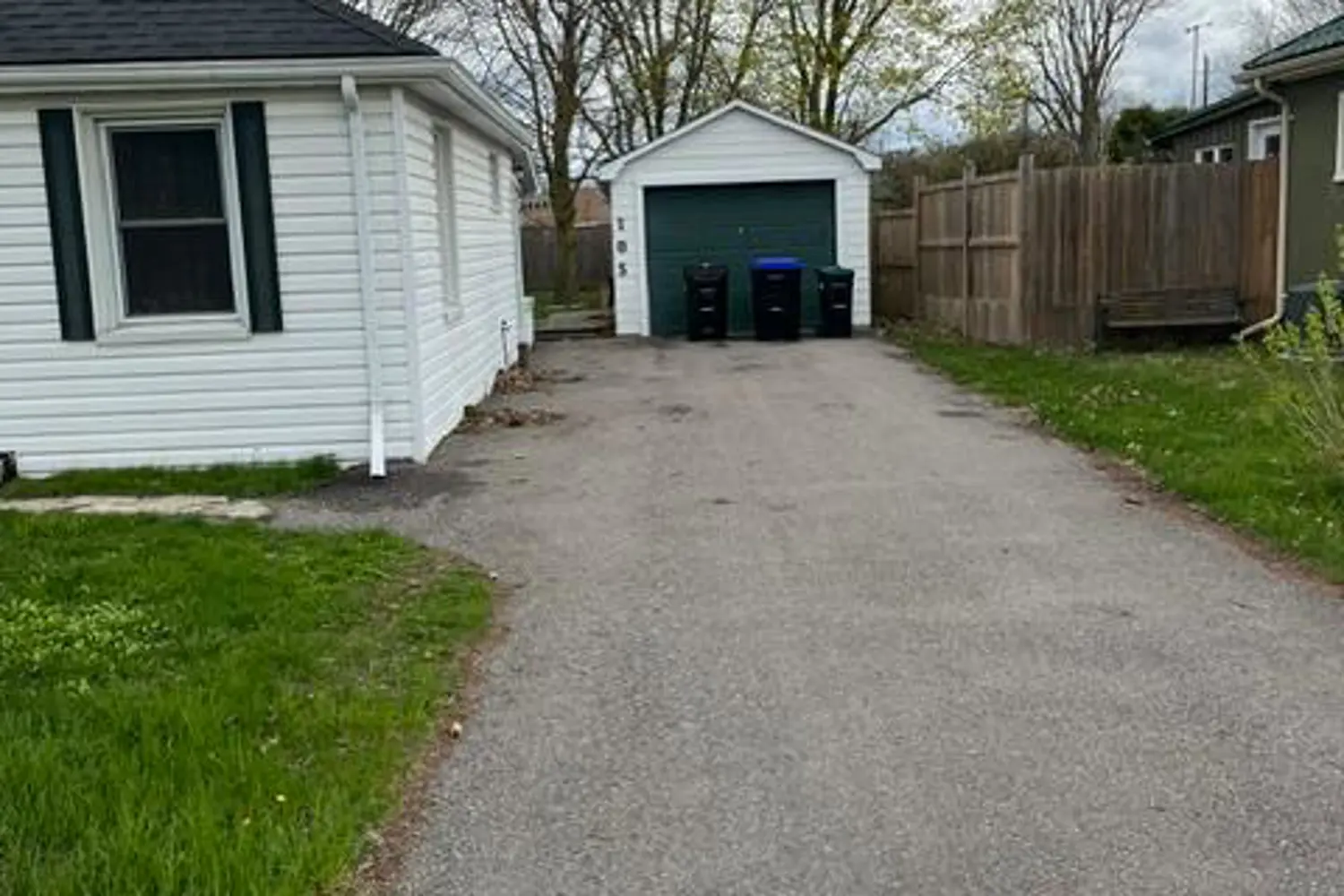 Additional image 2 of 105 Paris Street