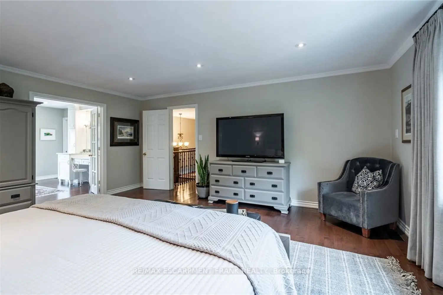 Additional image 13 of 45 Peppertree Crescent