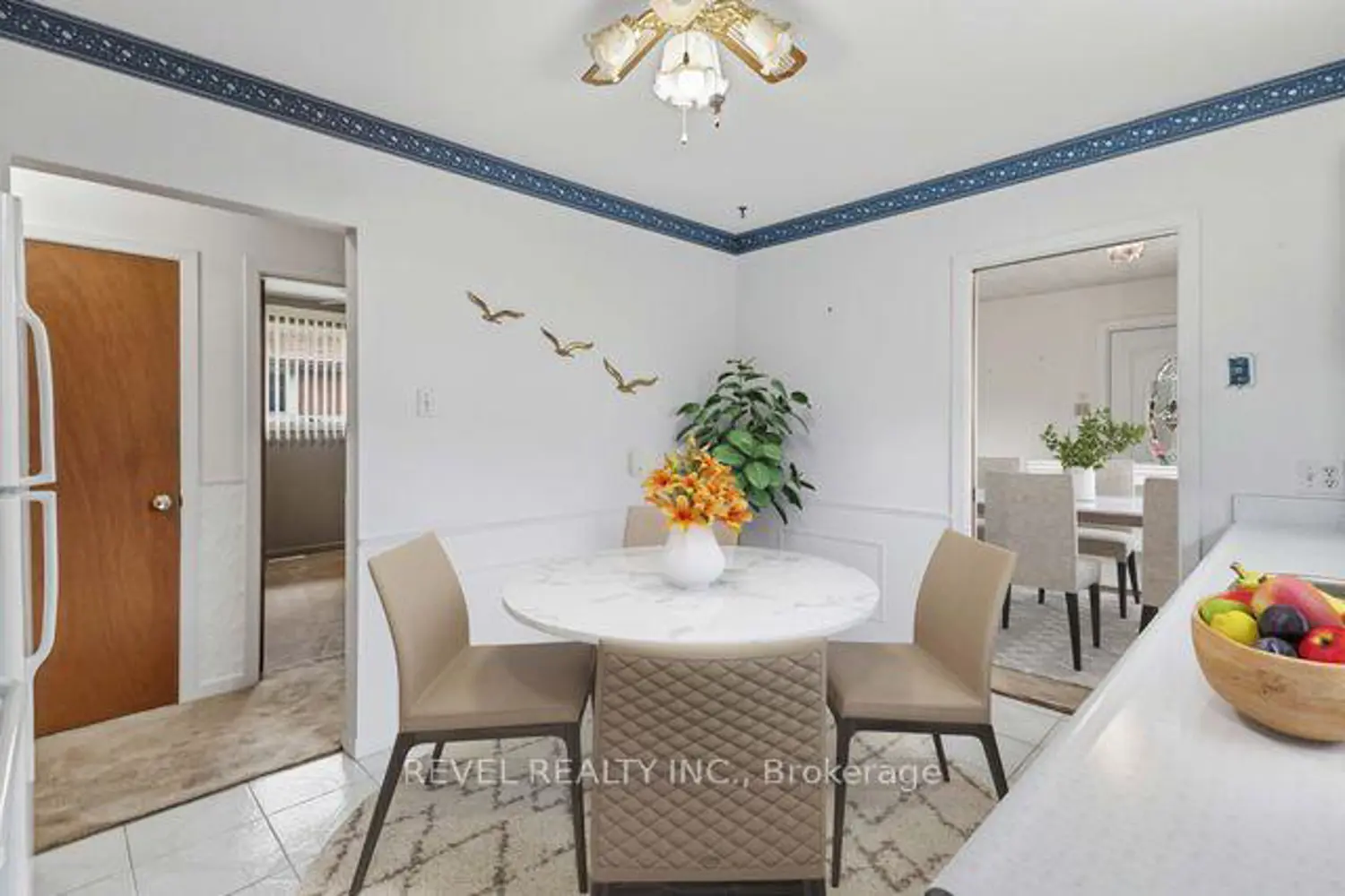 Additional image 15 of 14 Masefield Crescent