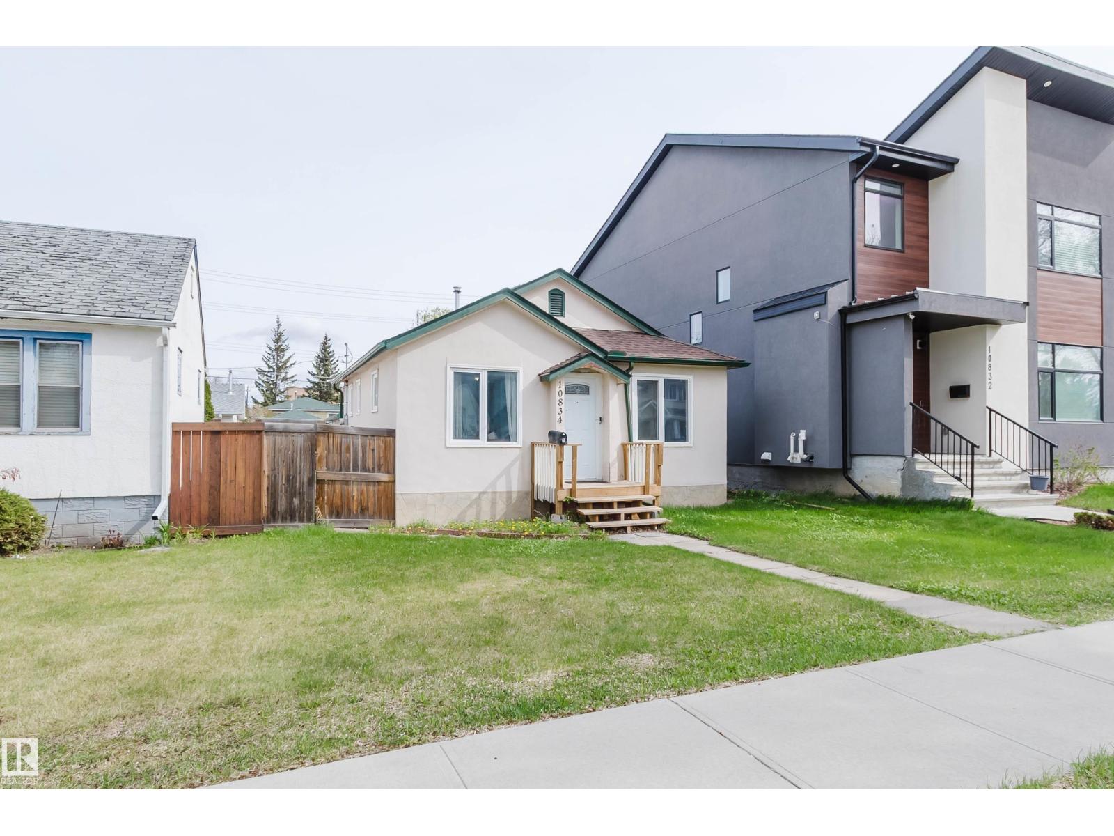 10834 75 Avenue NW, Edmonton, AB, T6E1K2