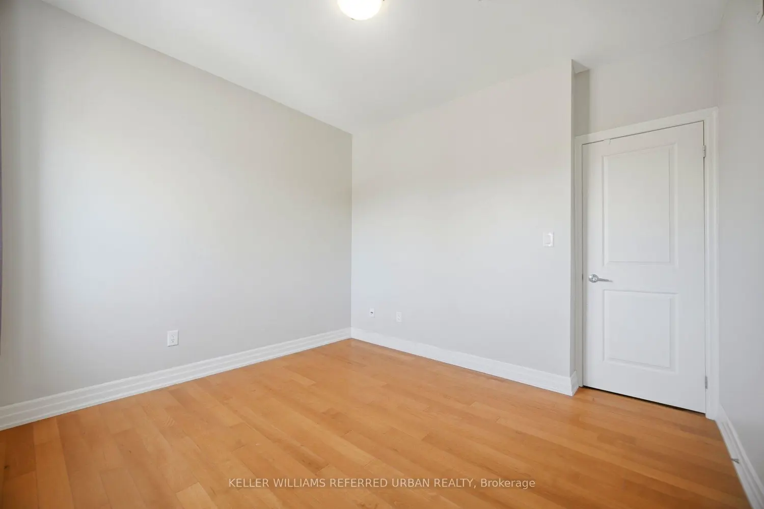 Additional image 10 of 459 Kerr Street 305