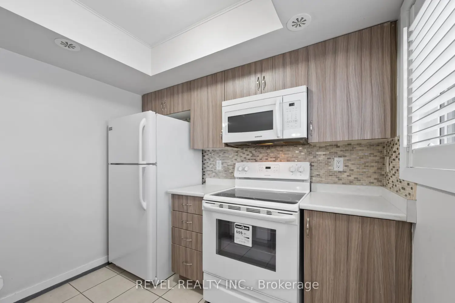 Additional image 4 of 2315 Sheppard Avenue 57