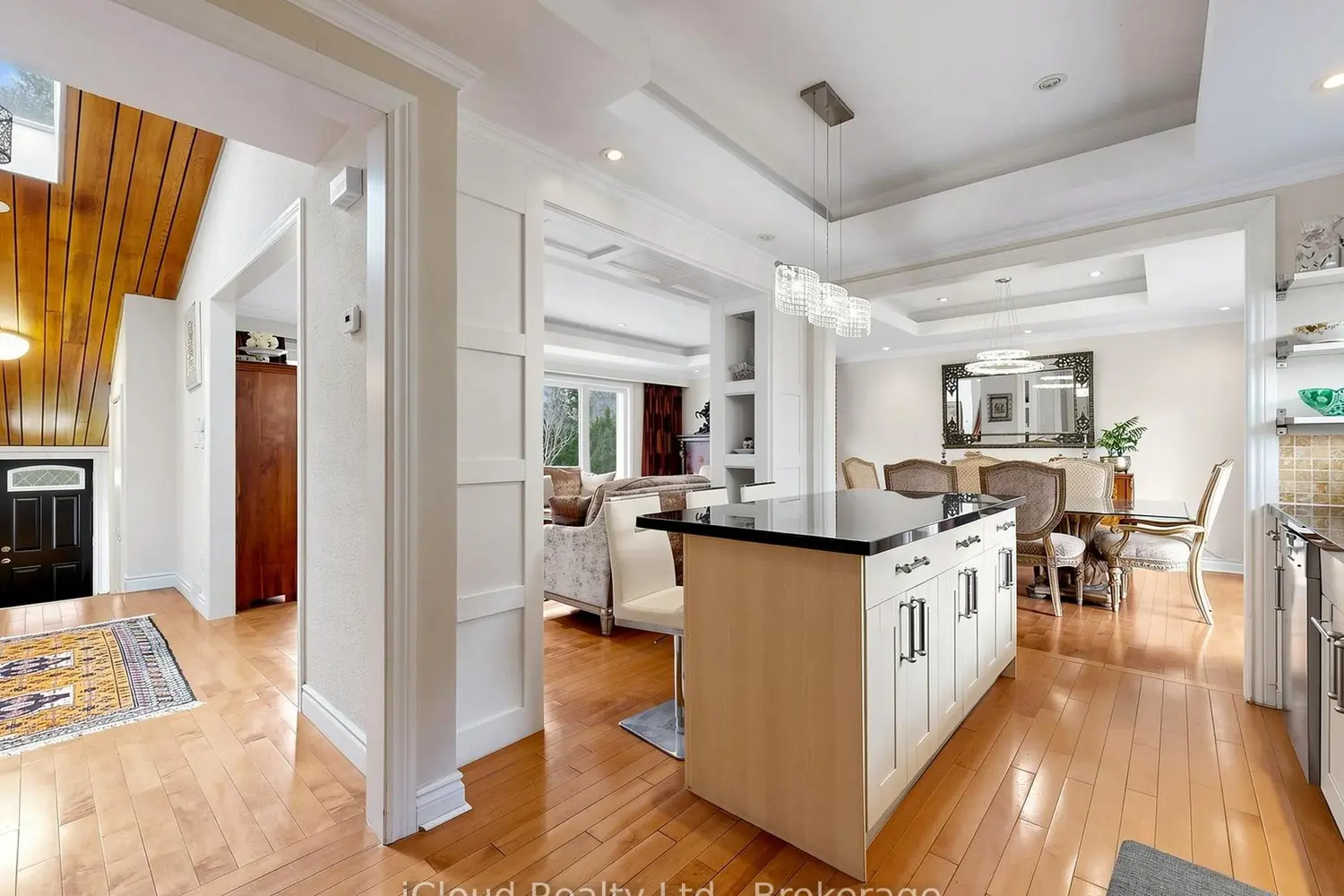 Additional image 14 of 164 Munro Boulevard