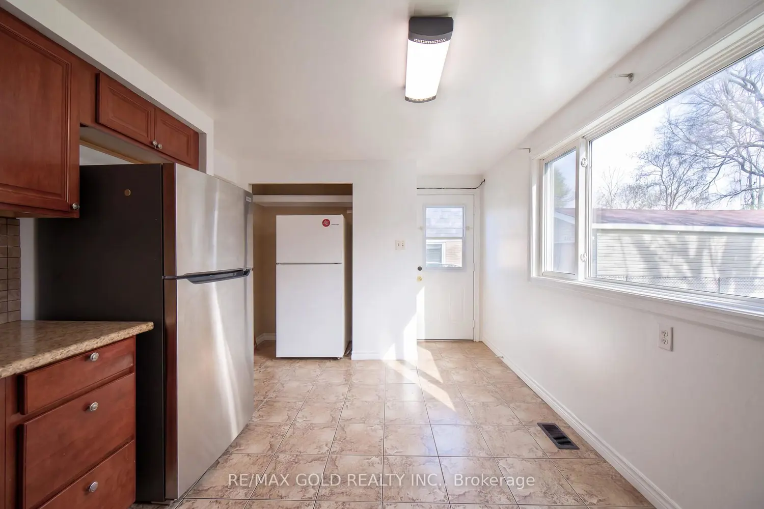 Additional image 9 of 281 Morgan Avenue