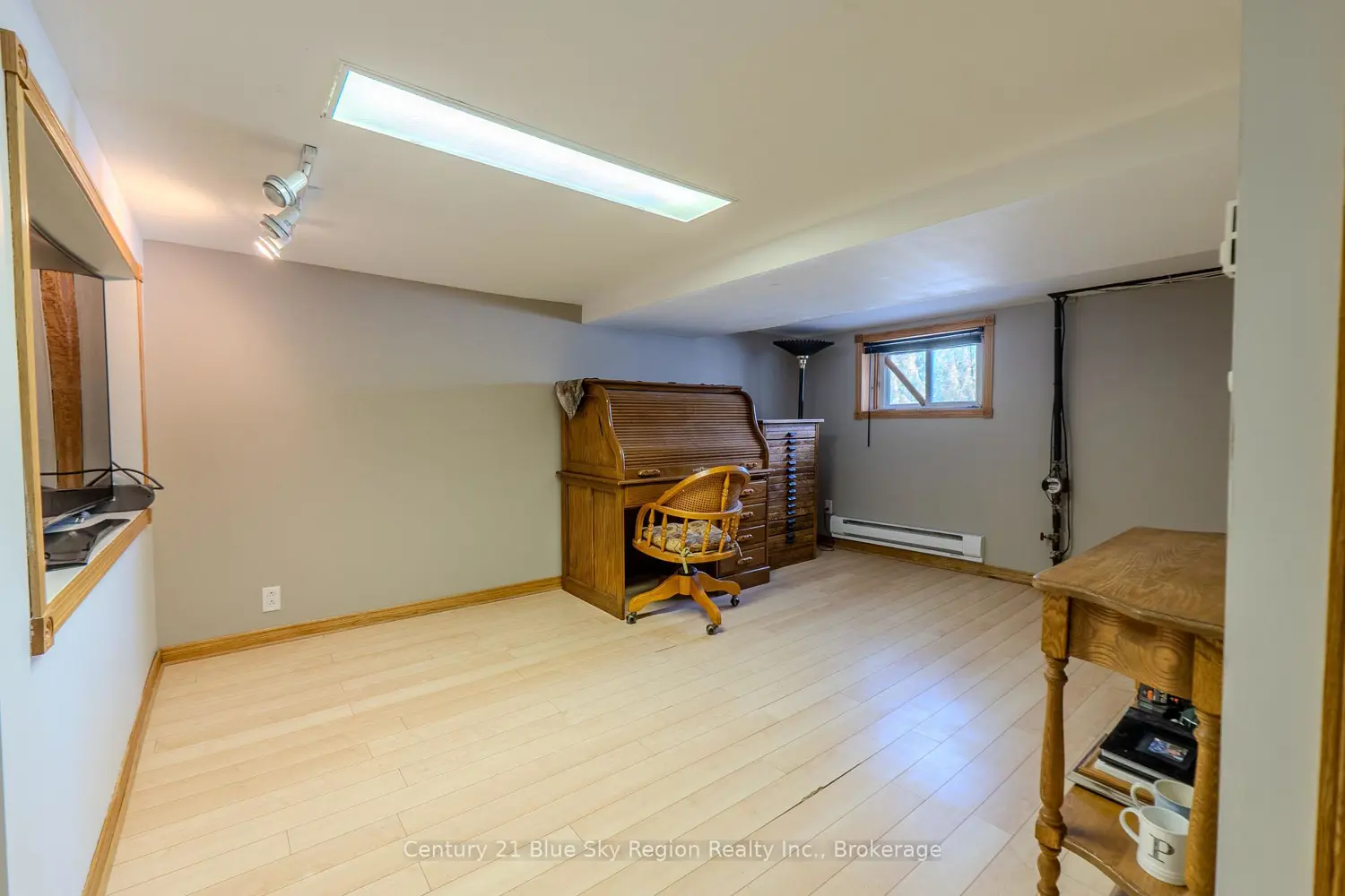 Additional image 13 of 137 Whitney Avenue