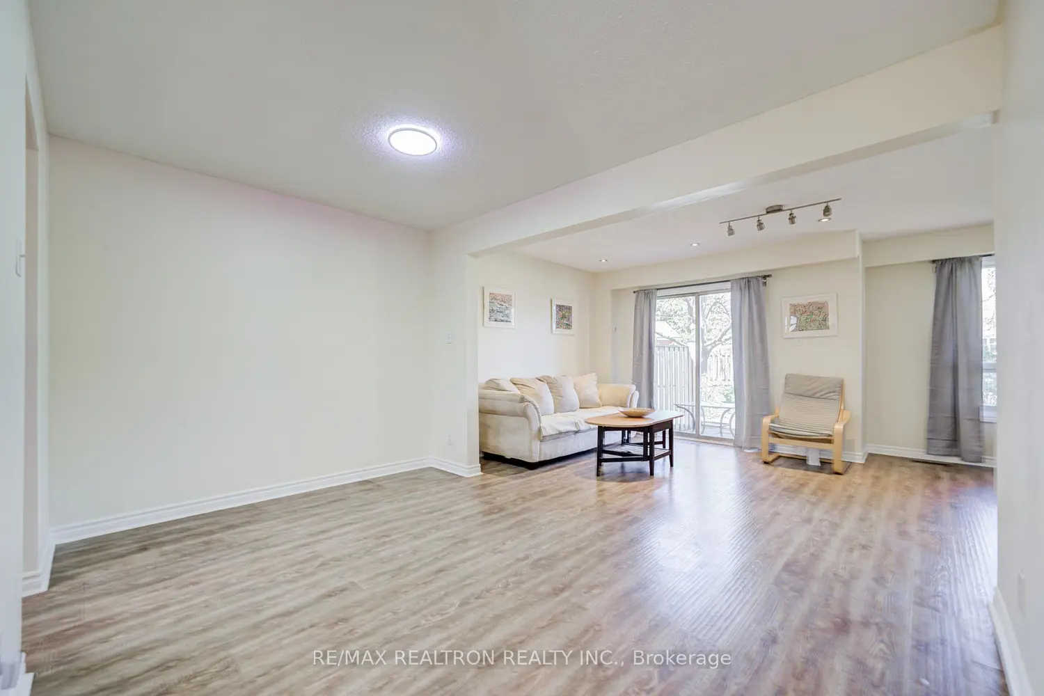 Additional image 6 of 1180 Mississauga Valley Boulevard 14