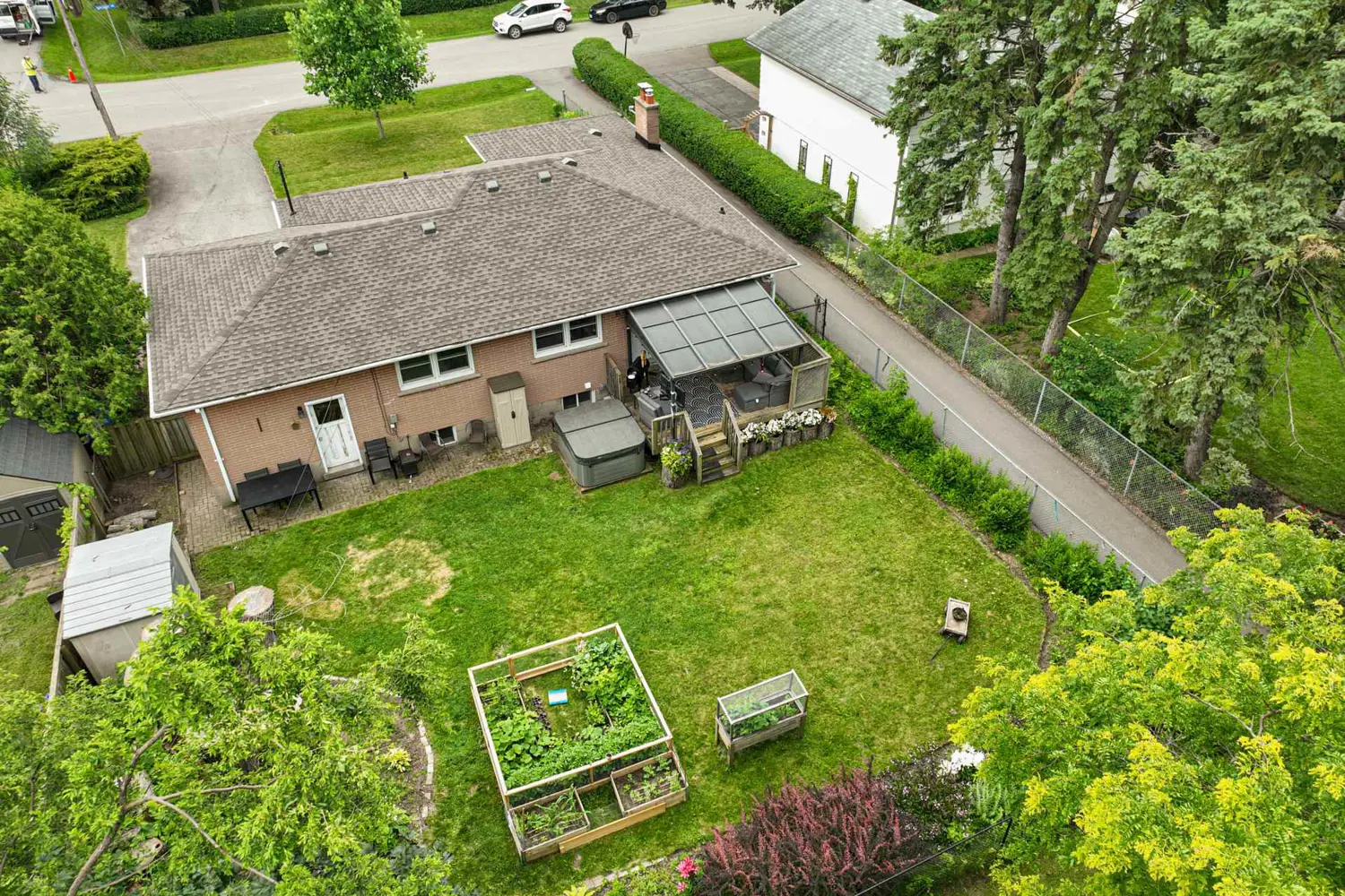 Additional image 18 of 1063 Maplehurst Avenue