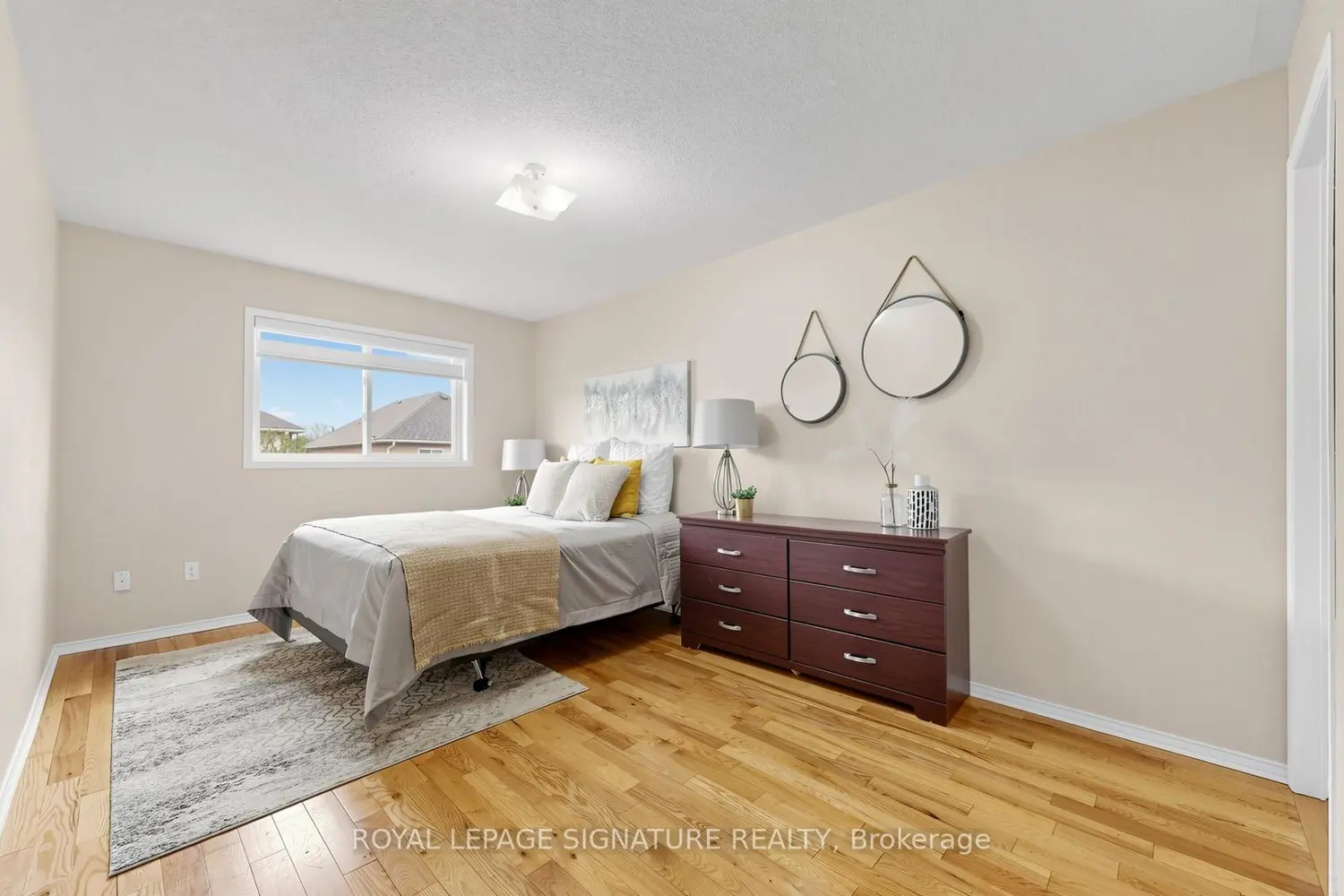 Additional image 6 of 6086 Windfleet Crescent