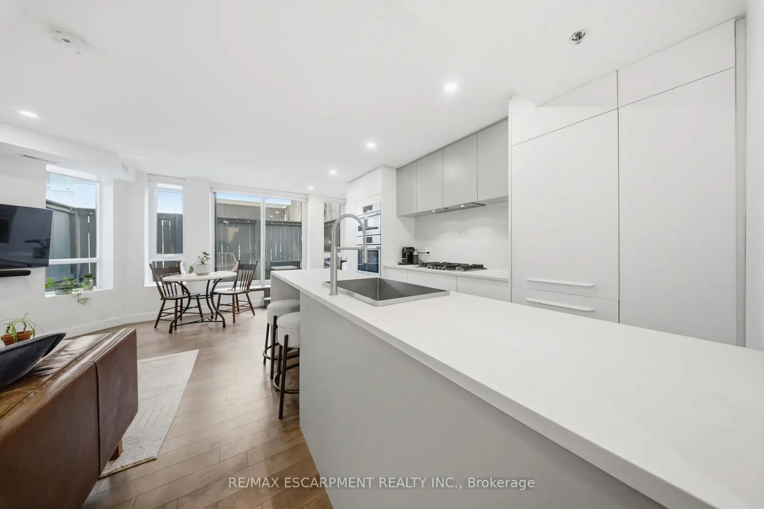 Additional image 4 of 127 Queen Street Th1