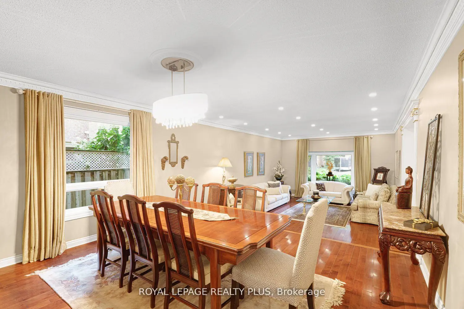 Additional image 2 of 1760 Featherston Court