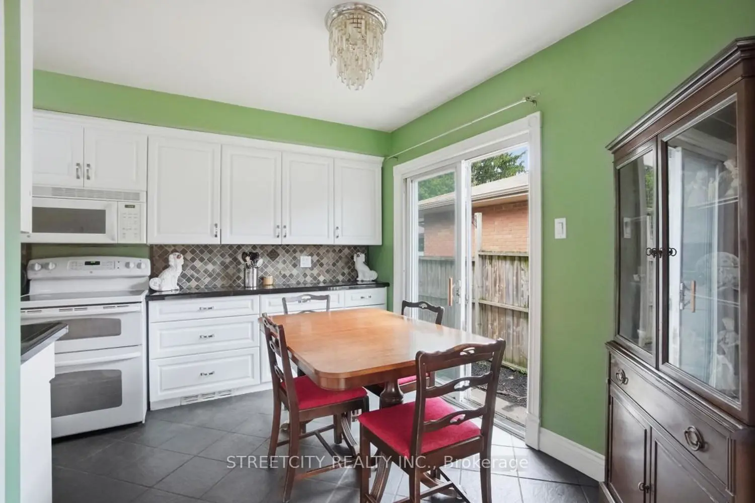 68 Talavera Crescent