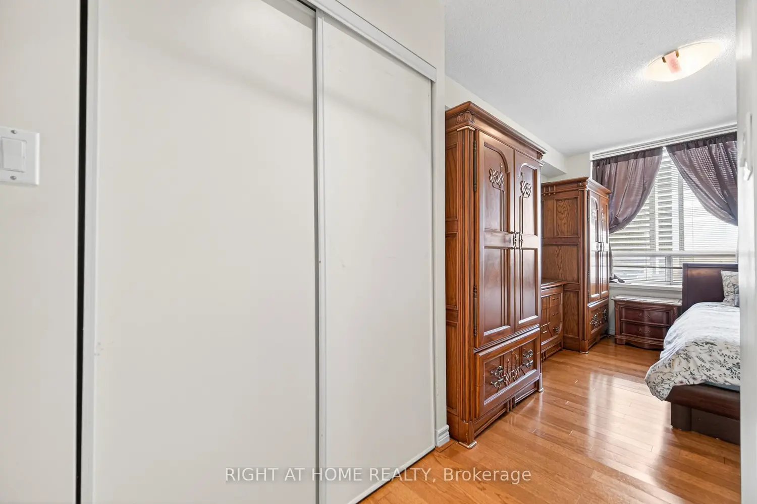 Additional image 17 of 88 Grandview Way 905