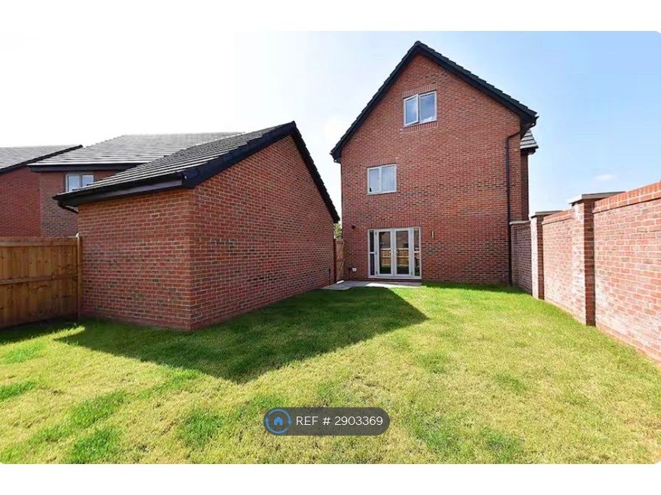 Additional image 2 of 4 bed detached house to rentArtingstall Drive, Macclesfield SK10