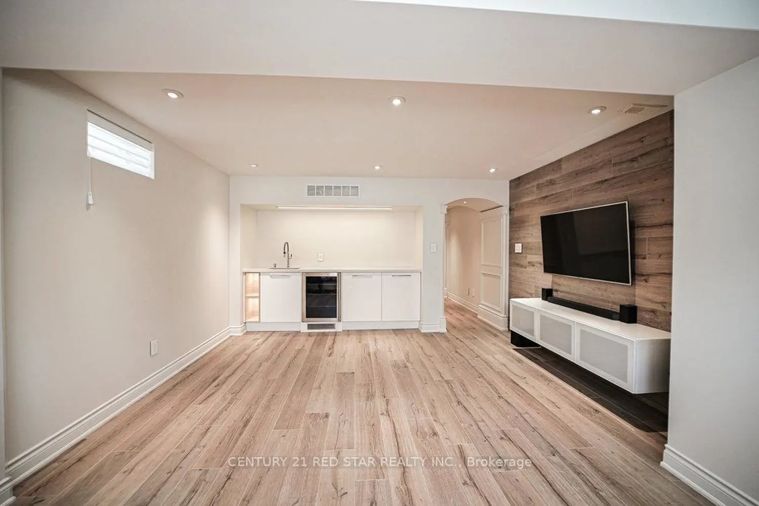 Additional image 19 of 35 Stanton Avenue