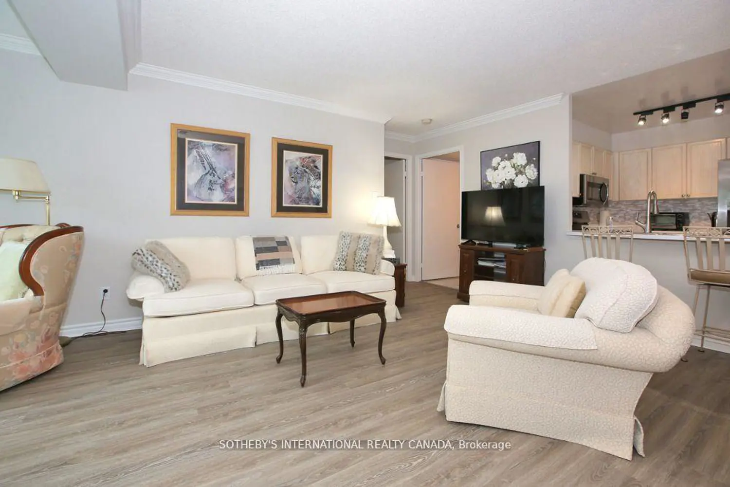 Additional image 10 of 600 Queens Quay 505
