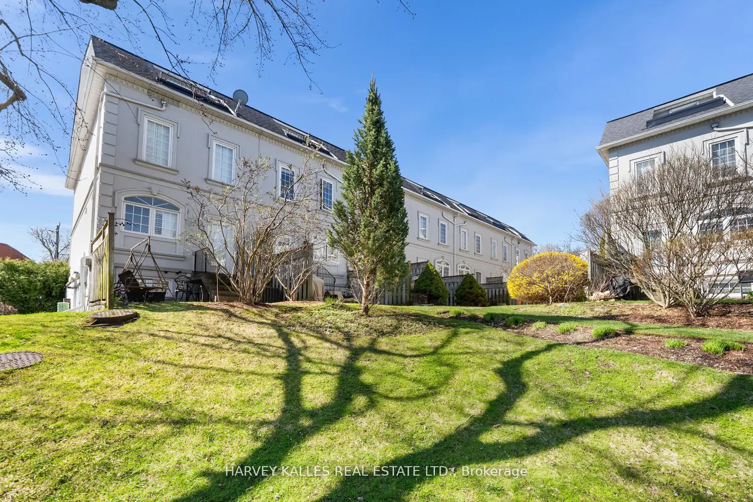 Additional image 19 of 27 Benson Avenue