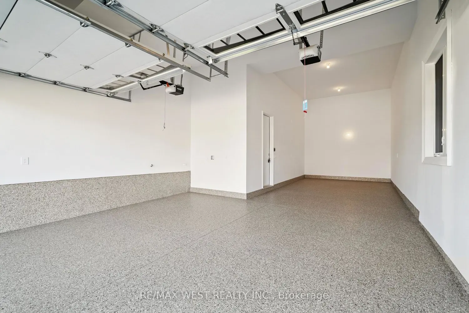 Additional image 7 of 29 W Dykie Court