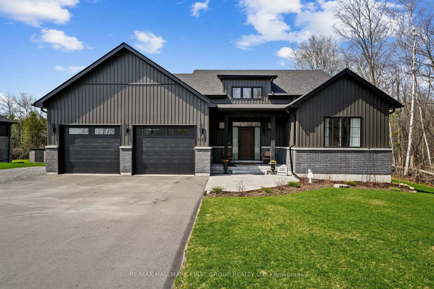 137 Ridgeline Drive