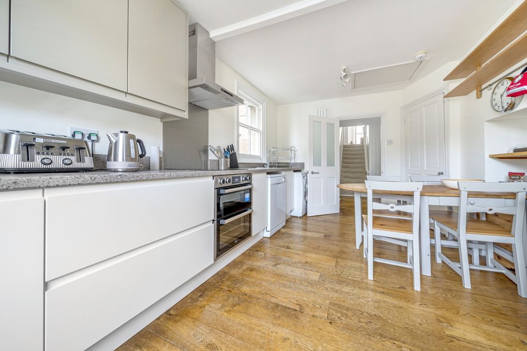 Additional image 4 of 3 bed flat to rentEaton Place, Brighton BN2