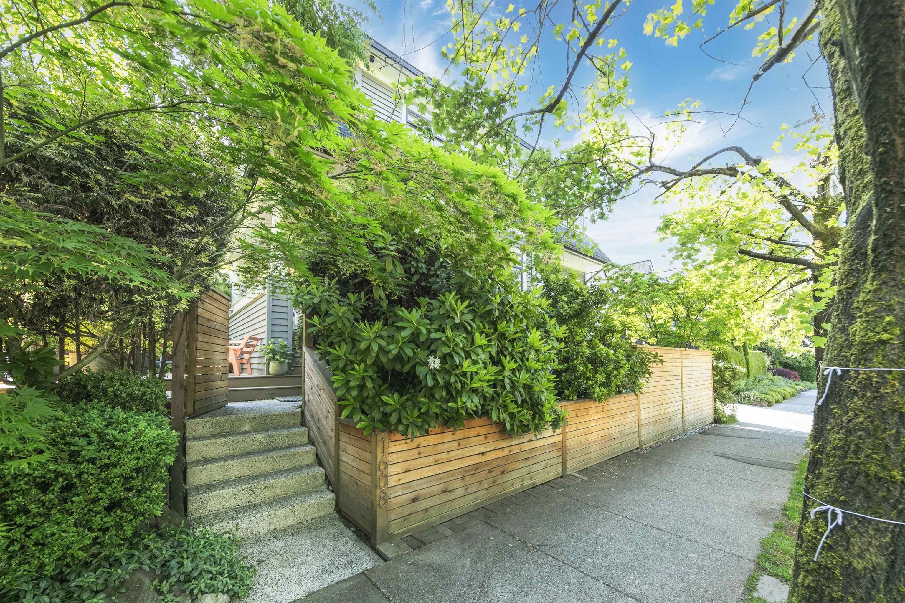 Additional image 3 of 1608 Woodland Drive, Vancouver, BC, V5L 3T1