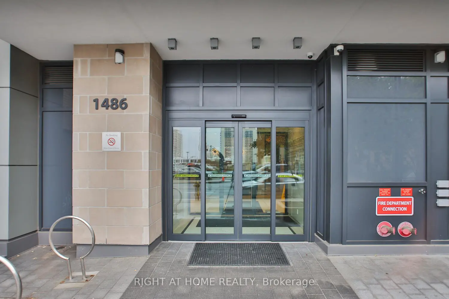 Additional image 2 of 1486 Bathurst Street 1303