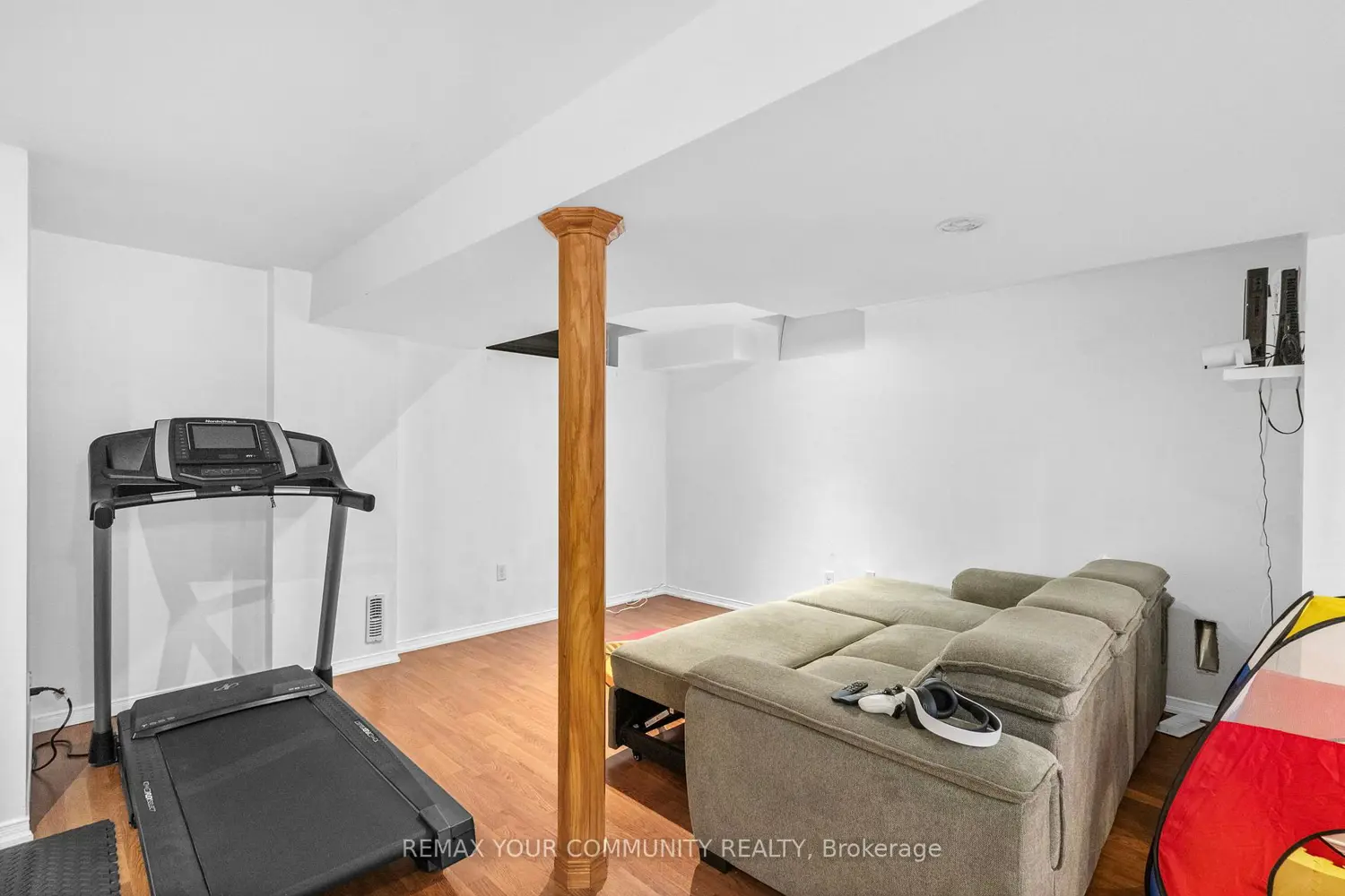 Additional image 13 of 18 Telstar Way