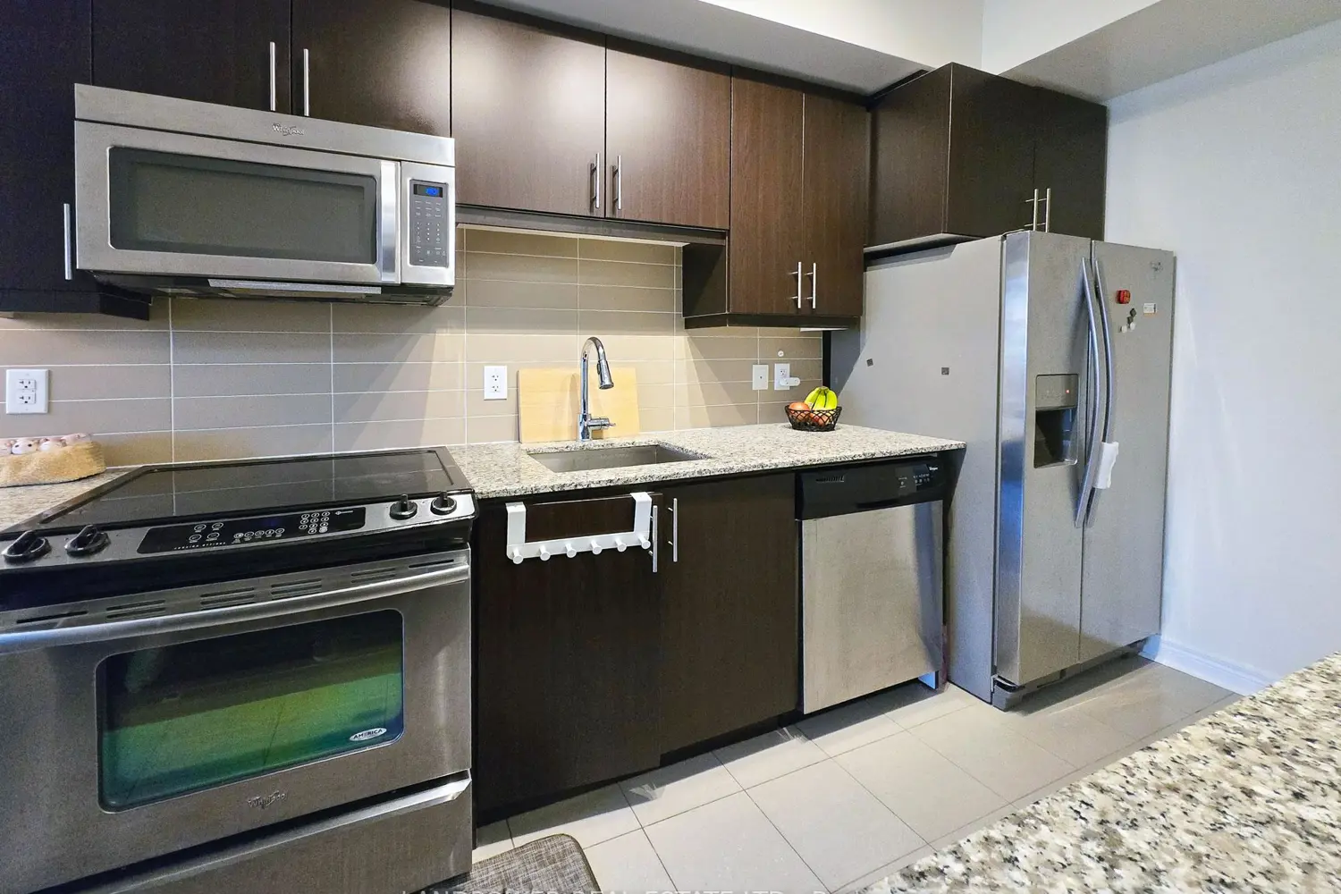 Additional image 4 of 2756 Old Leslie Street 603