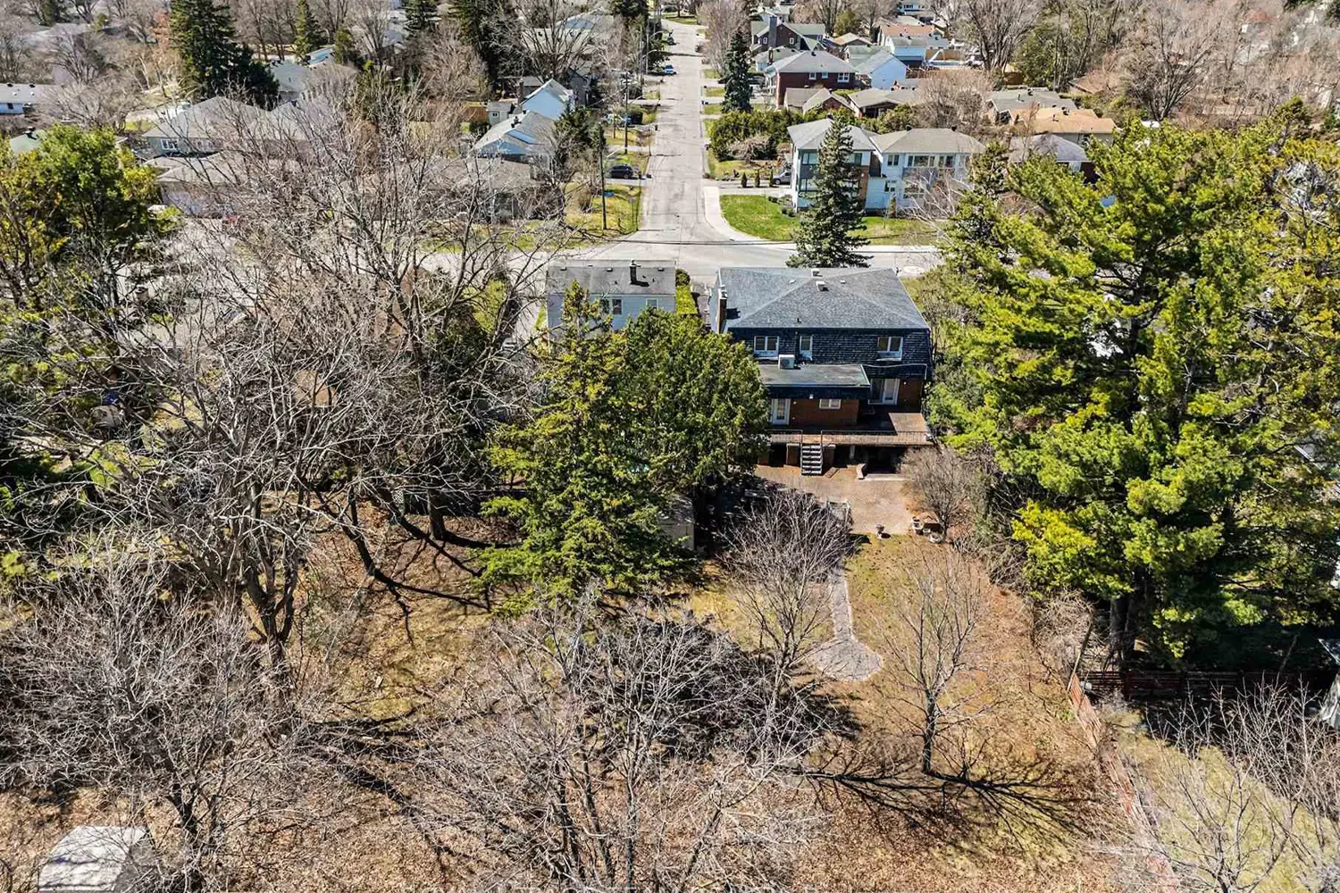 Additional image 10 of 429 Ancaster Avenue