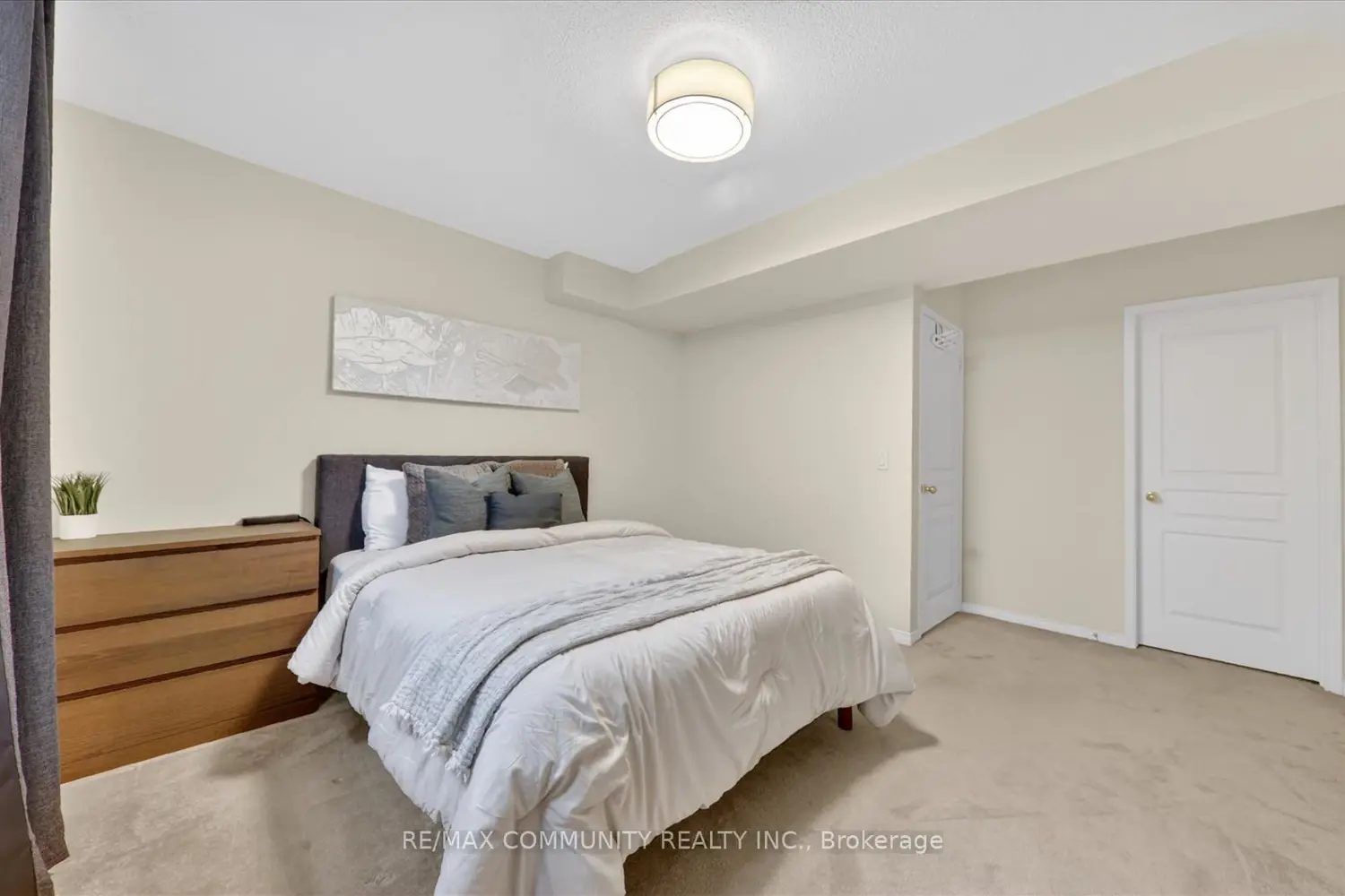 Additional image 17 of 25 Loughlin Hill Crescent
