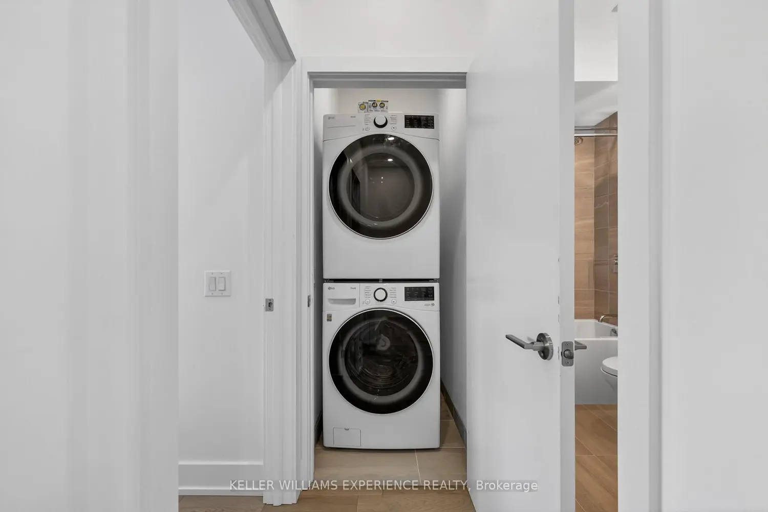 Additional image 10 of 31 Rockmount Crescent