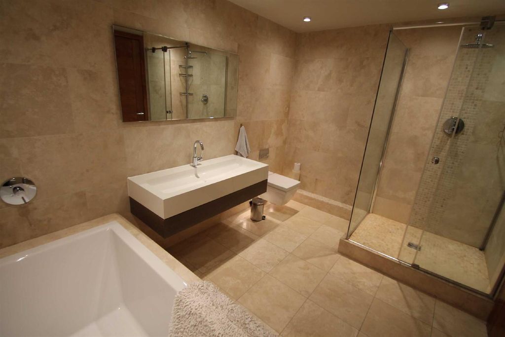Additional image 5 of 3 bed flat to rentCornhill, Park Road, Bowdon WA14